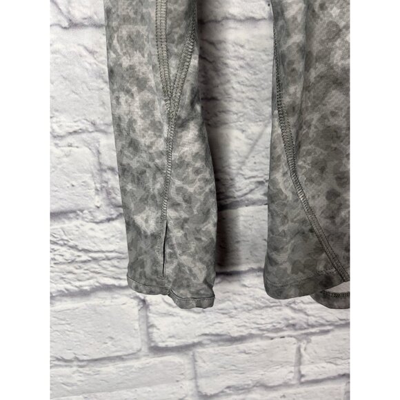 BACKCOUNTRY Women's Gray Abstract Lightweight Hooded Running Pullover Small - Picture 2 of 6